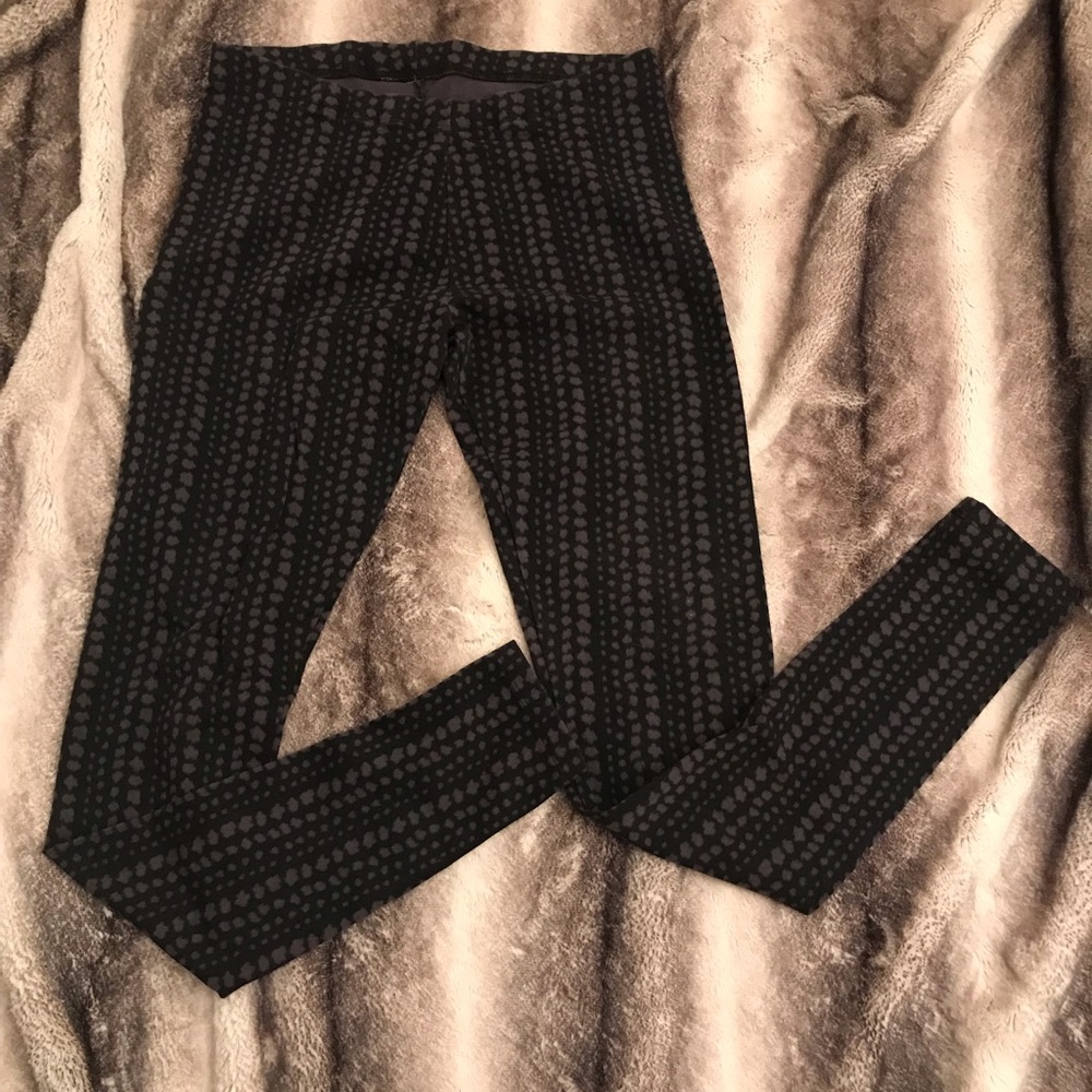 Victoria’s Secret leggings
